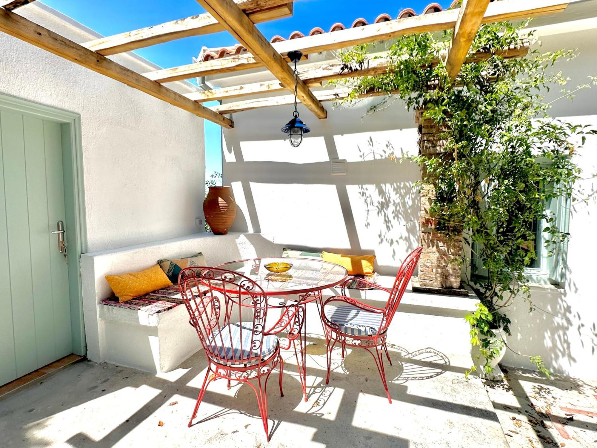 Olive Mill Cottage Скопелос Екстериор снимка